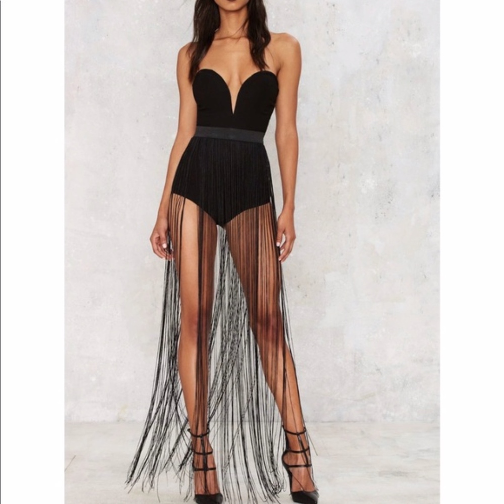 🆕 Plunging bodysuit w/ attached maxi fringe skirt